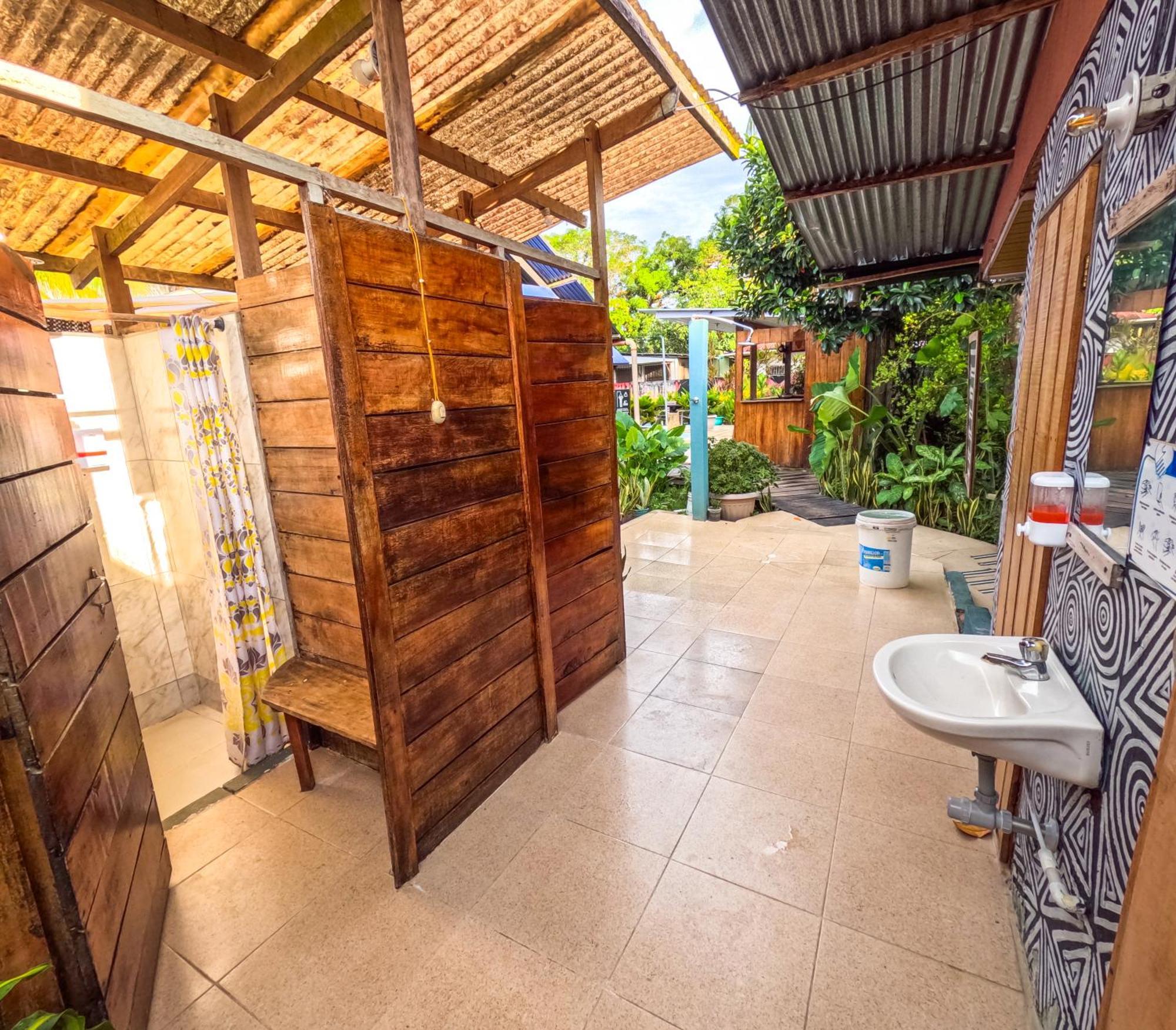 Hostel Casa De Las Palmas Tours Leticia Zewnętrze zdjęcie
