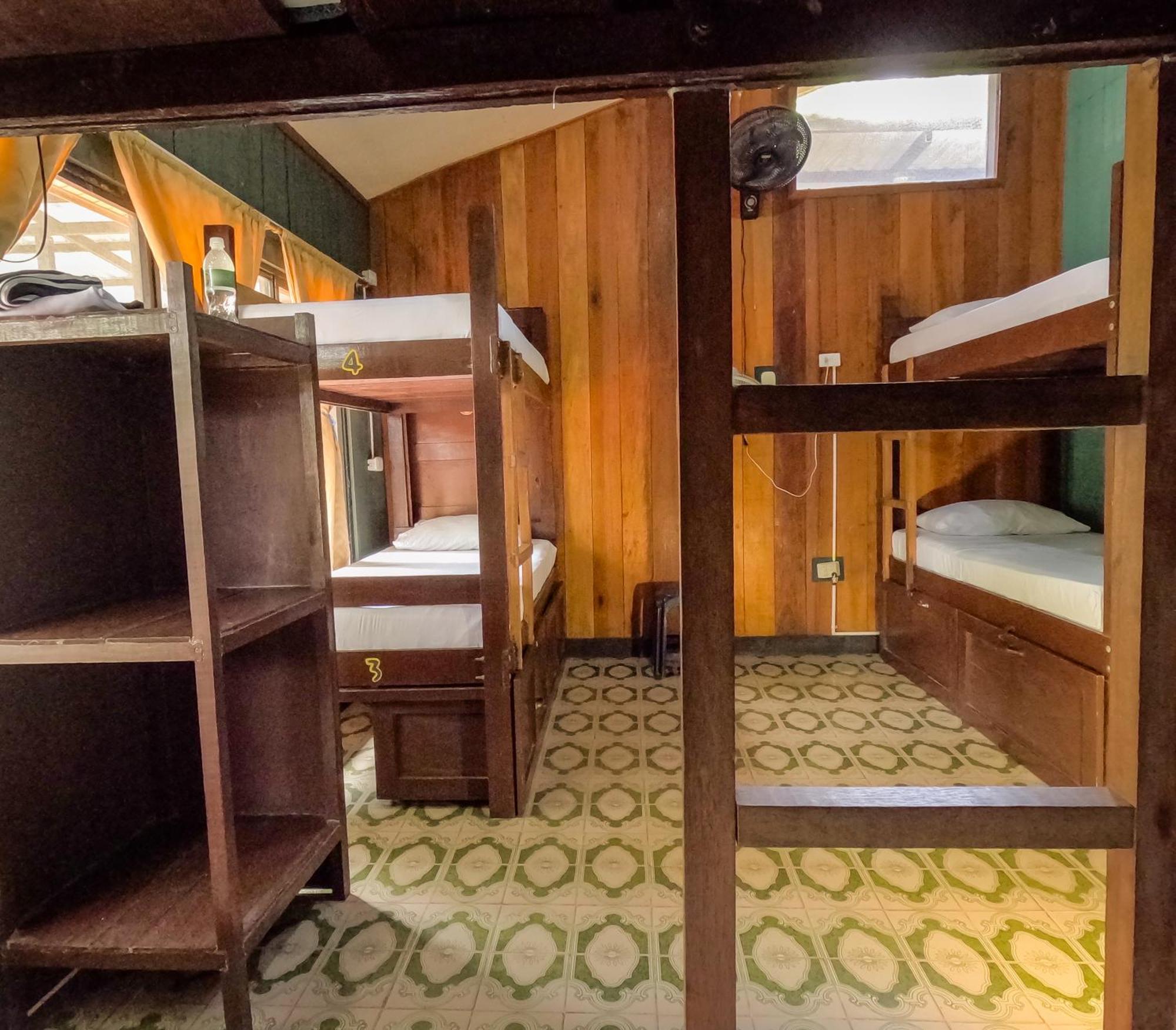 Hostel Casa De Las Palmas Tours Leticia Zewnętrze zdjęcie