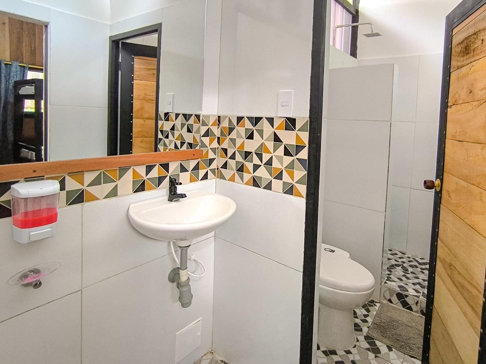 Hostel Casa De Las Palmas Tours Leticia Zewnętrze zdjęcie